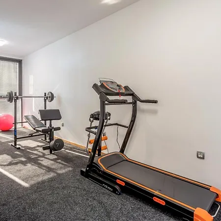 Appartamento 3 Bedroom Amazing In Strozanac